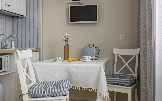 Апартаменты на Волжской набережной 26, с видом на Волгу. м.Стрелка. Сова-Дом