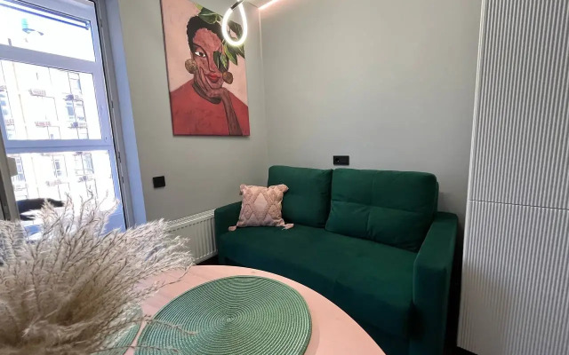 Dizaynerskaya V Samom Tsentre Rostova Flat