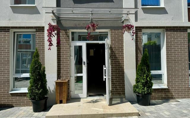 Izumrudnaya 38/1 Flat