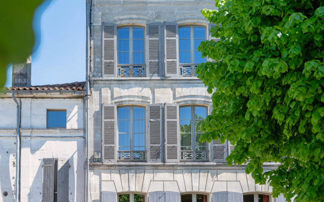 Отель Ligaro - Jarnac