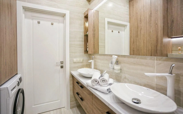 Na Ulitse Drazhinskogo 48 Flat