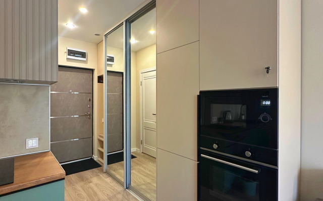 Uyutnye S Vidom Na Samshitovy Les Apartment