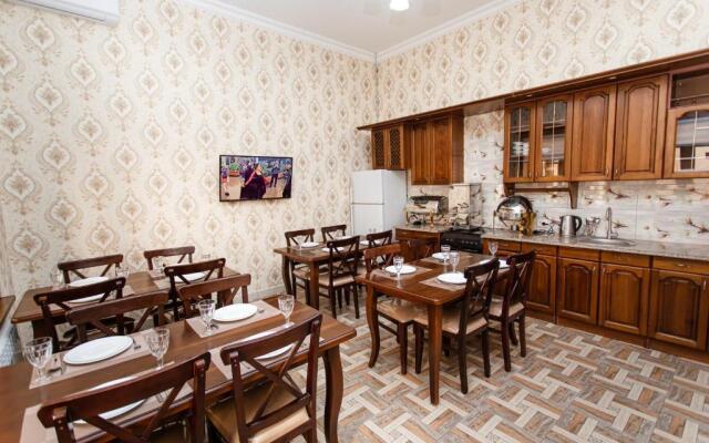 Diyor Gold Hotel