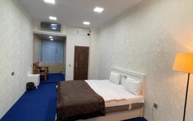 Hotel Grand Mirror