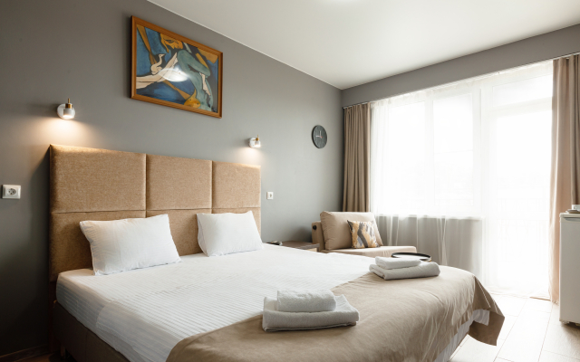 Sovremennik Guest House