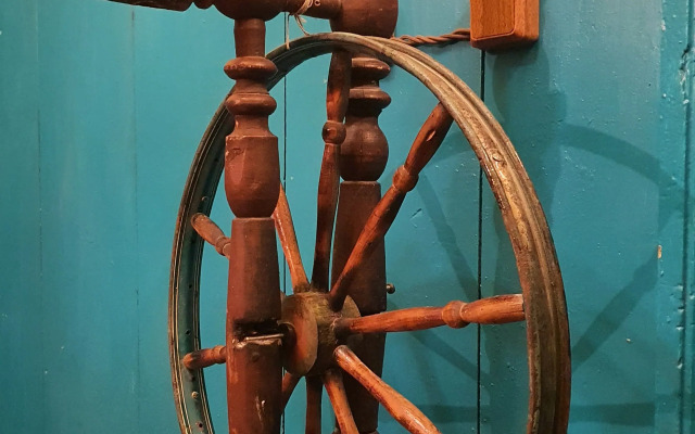 V starinnom osobnyake Revolyutsioner Ikonnikov Flat