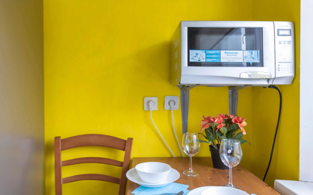 Апартаменты на Севастопольском проспекте