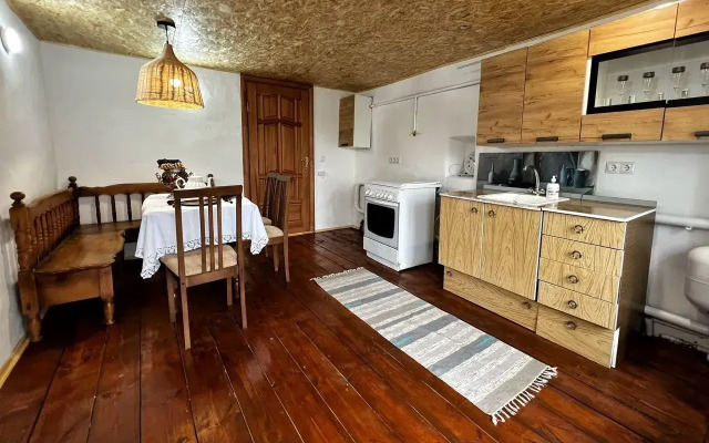 V Derevne Private House