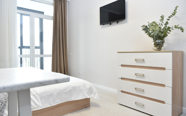 ApartHause s krasivym vidom na gorod na 24 etazhe Apartments