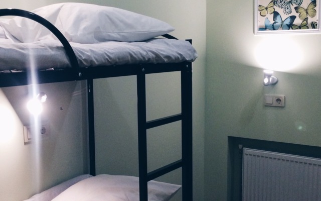 Capsularhouse Hostel