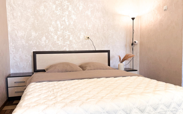 Квартира Уютная 1-я Фурманова 16