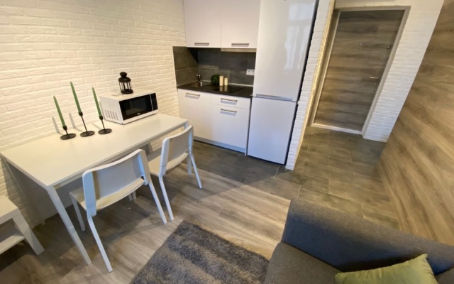 Na Sosnovoy 1k1 2 Apartments