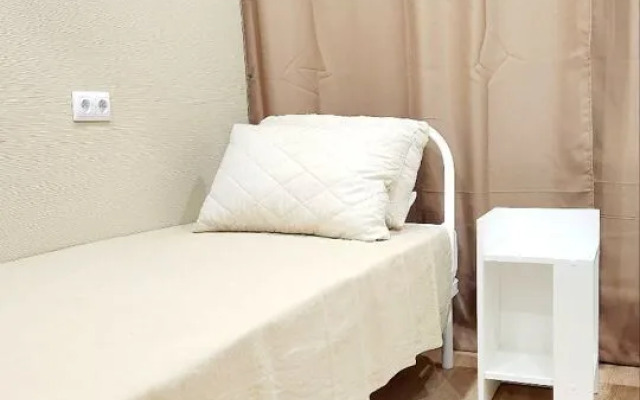 Na Pionerskoy Ulitse 1 1106 Apartments