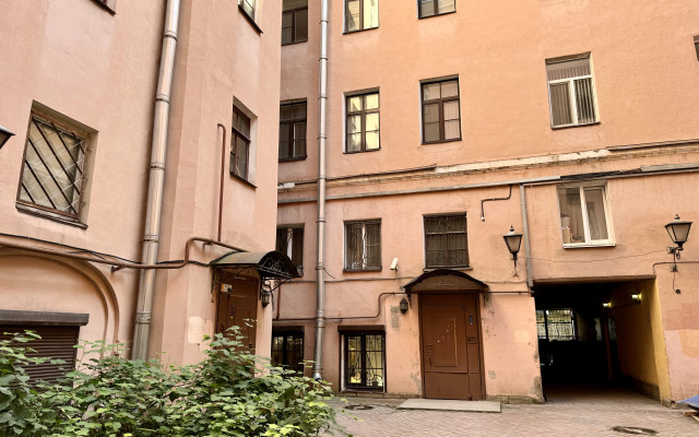 Апартаменты SpbStay Пушкинская 8