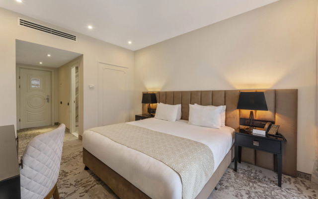 Курортный отель Mosavali