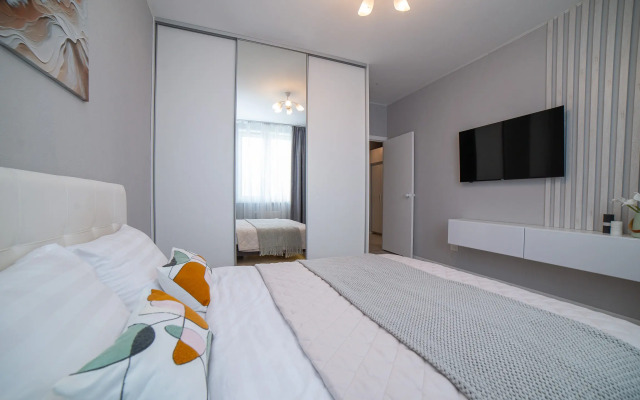 Квартира BeGuest с балконом на Евгения Савкова 8