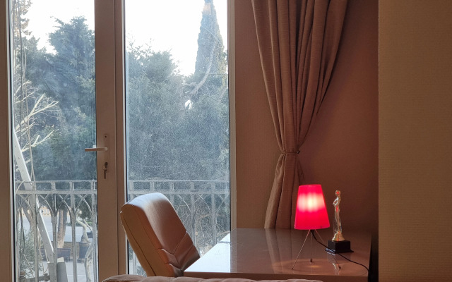Apartments Maiden Tower apart