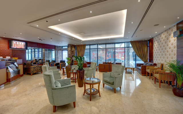 Отель Golden Tulip Al Barsha