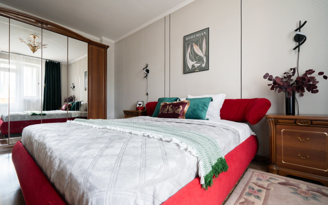 Квартира Просторная евродвушка Natali apart на метро Автозаводская