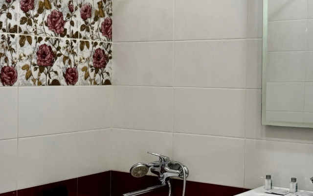 Vasha Mansarda V Samom Serdtse Kostromy Flat