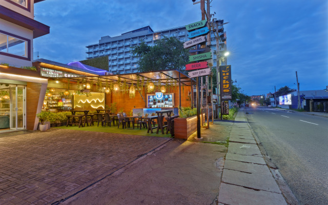 Отель Beach Corridor Spa