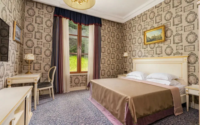 Бутик-Отель Русские Сезоны Бутик-отель Невский, Роза Хутор