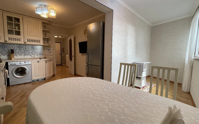 Na Ulitse K. Marksa 15 Apartments
