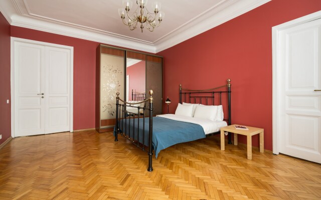 Апартаменты Welcome Home на Адмиралтейской набережной 6