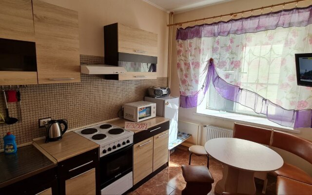Studiia Flat