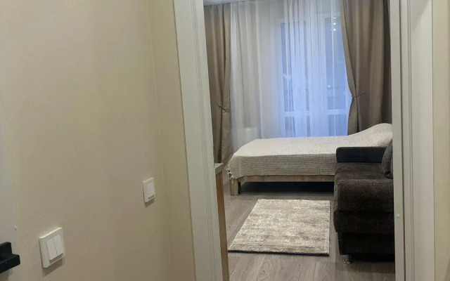 Studiya Chetyrekhmestnaya V Zhk Letniy Flat