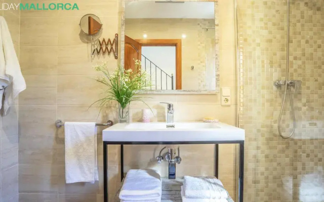 Частный дом Elegance Plaza Old Town