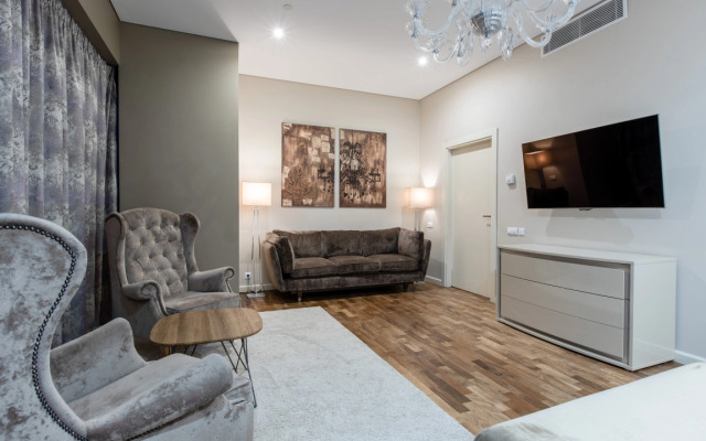 Rockmond 58 Junior Suite 7