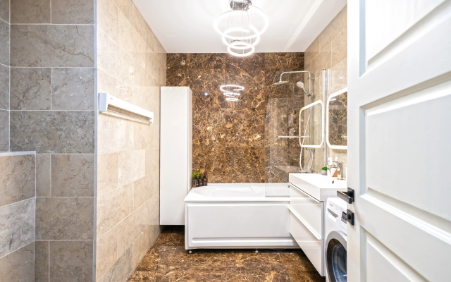 Vidovye na 51 etazhe v Moskva-City Apartments