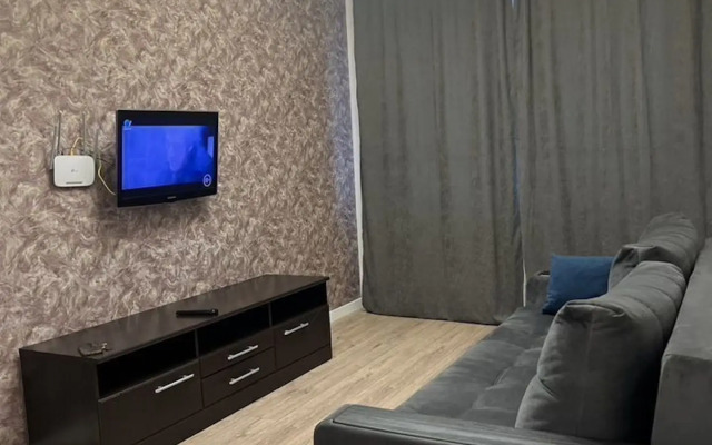 Na Ulitse Borsoyeva 77 Flat