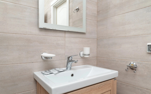 Апартаменты Люкс Тут Живут Парк и Стадион