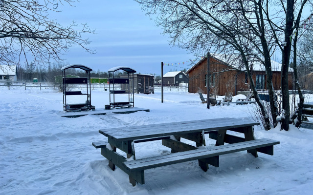 Гостевой дом Домики в поле