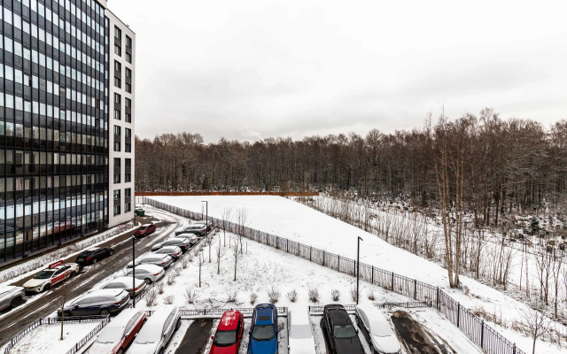 Tikhaya Studiya U Metro Staraya Derevnya Apartments