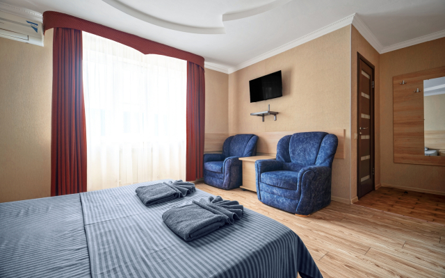 Loza Hotel