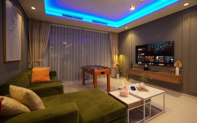 Апартаменты Exclusive Paramount 2BR - Skyline & Game Nights