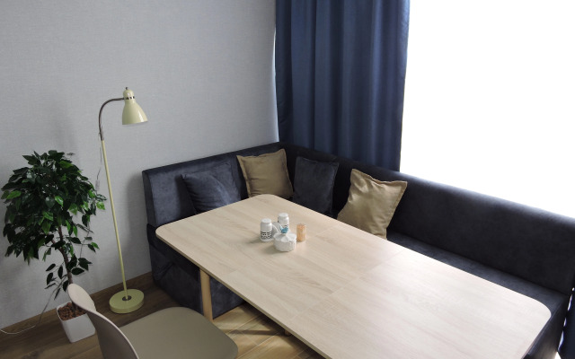 Kanikuly Na Rimskoy Flat