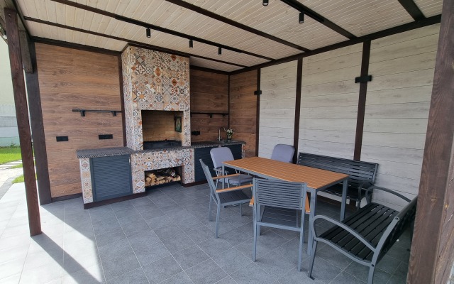 Частный дом Добрая Банька