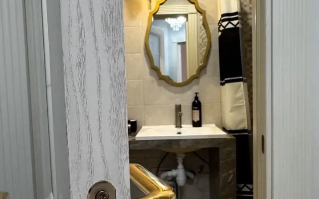 Квартира Стильная на МЕГЕ