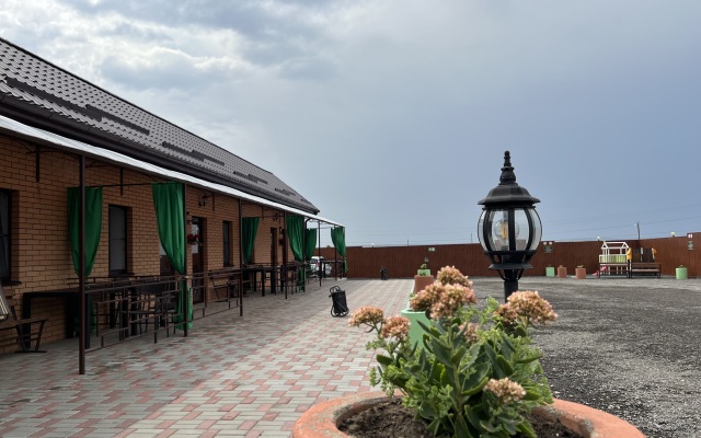 Astonit Hotel