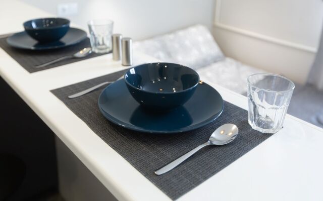 Апартаменты 9 Ночей на Карташова 31Б №3