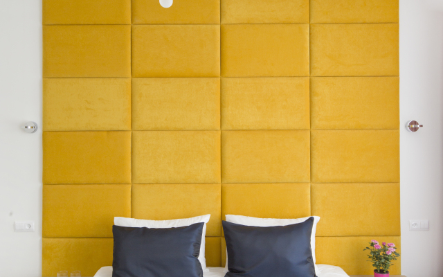 Отель Viva La by Academia