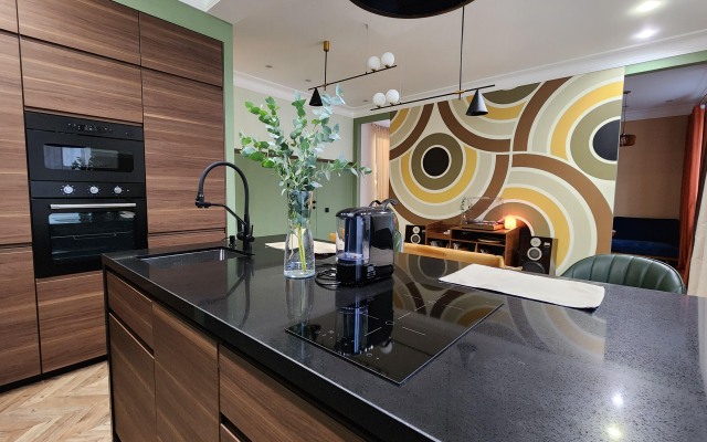 Апартаменты Mid-Century Modern Home