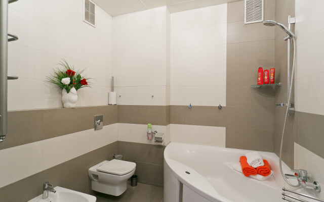 3-komn. v centre Minska dlya 7 gostej Apartament