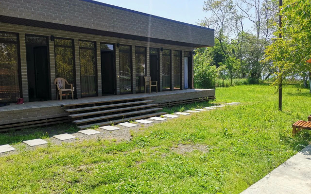 Kottedzh S Morem Za Kalitkoy Private house