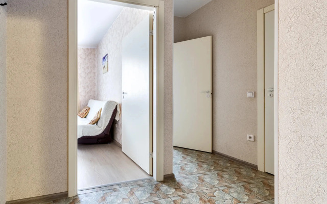 Flat Na Ulitse Novo-Aleksandrovskaya 14
