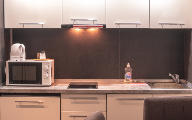 M73 Apartments